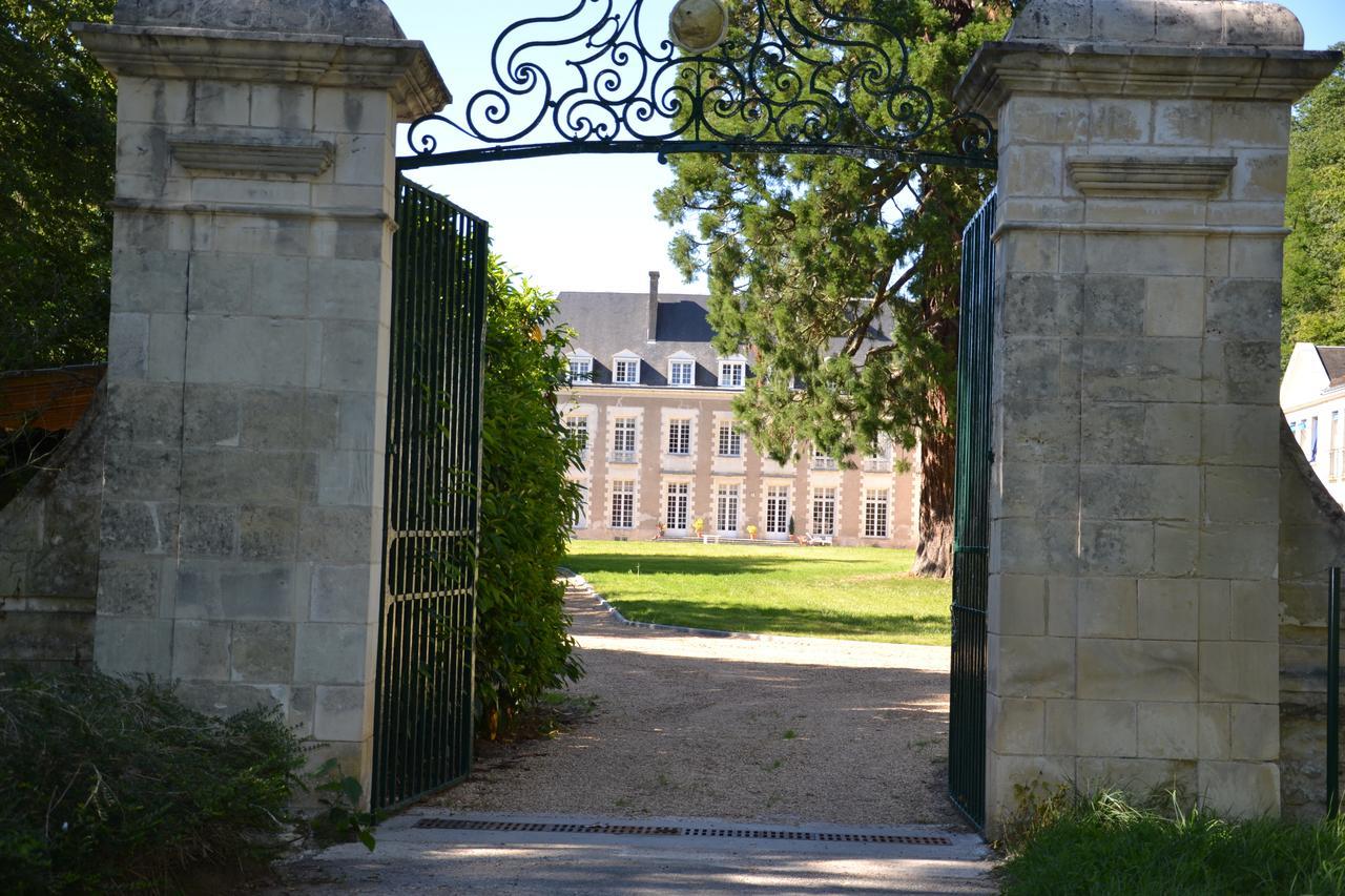 Chateau De Saint Ouen Les Vignes Εξωτερικό φωτογραφία